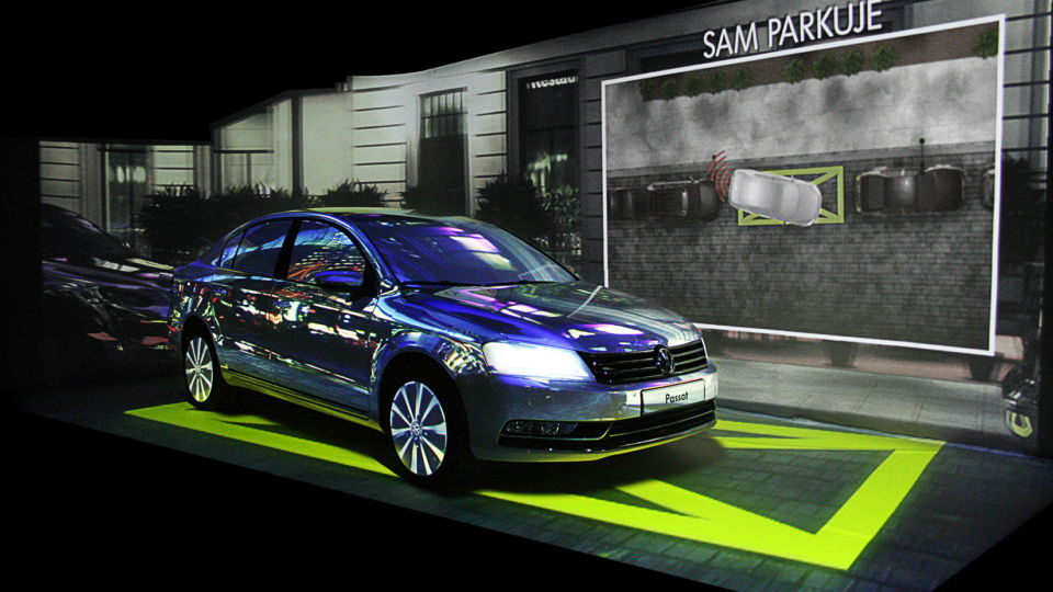 Car mapping - projection on the car